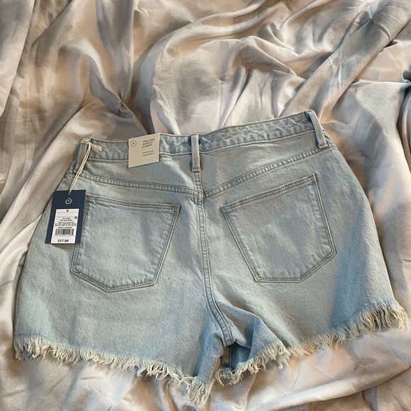NEW universal thread Jean shorts - Picture 4 of 5